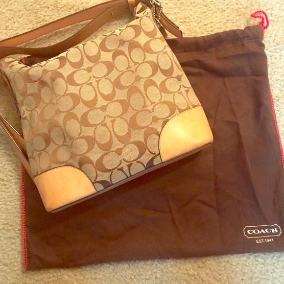 Coach Handbags - 🔥Coach purse🔥